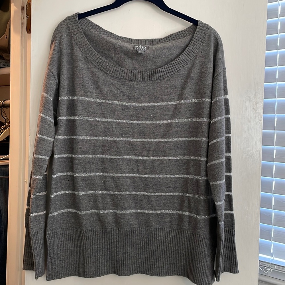 Soho New York and company grey sweater
